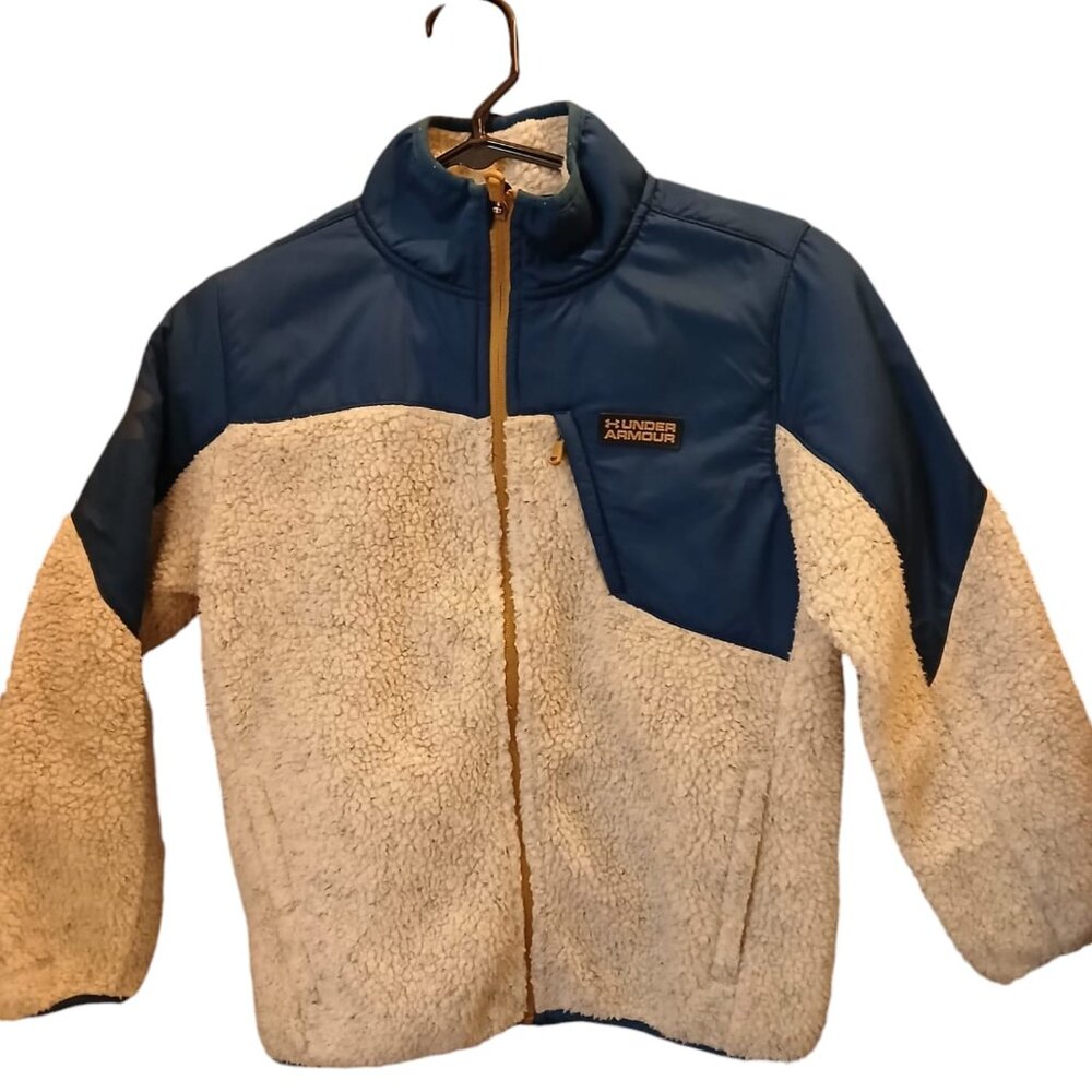 Youth Medium Under Armour Fleece Storm Sherpa Jacket / very good concondition